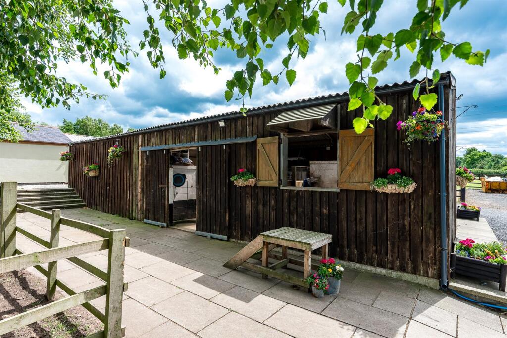 Stable block