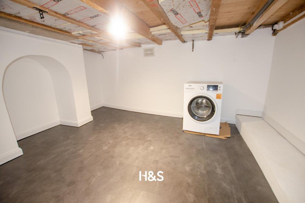 185 Mill Lane - basement.jpg