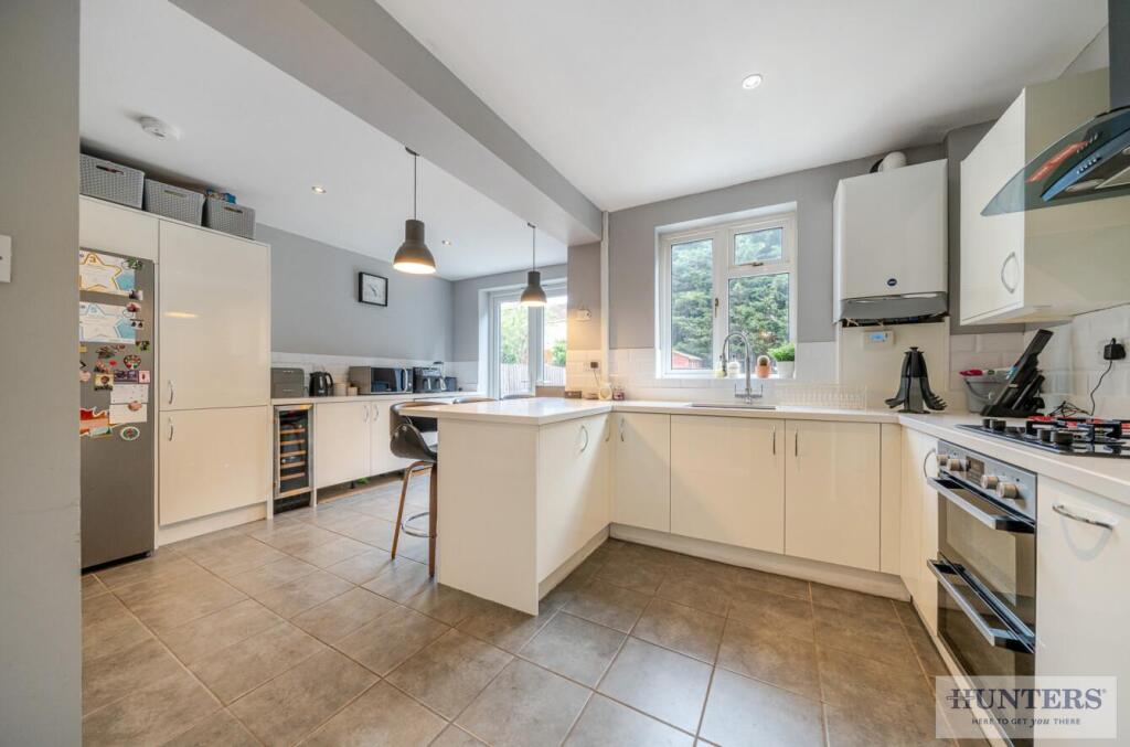 Kitchen/Breakfast Room View 3