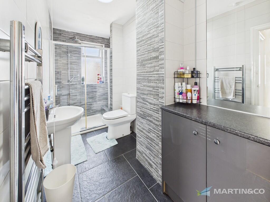 CAM02318G0-PR0477...