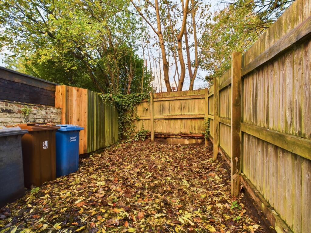 CAM01440G0-PR0078-STILL006