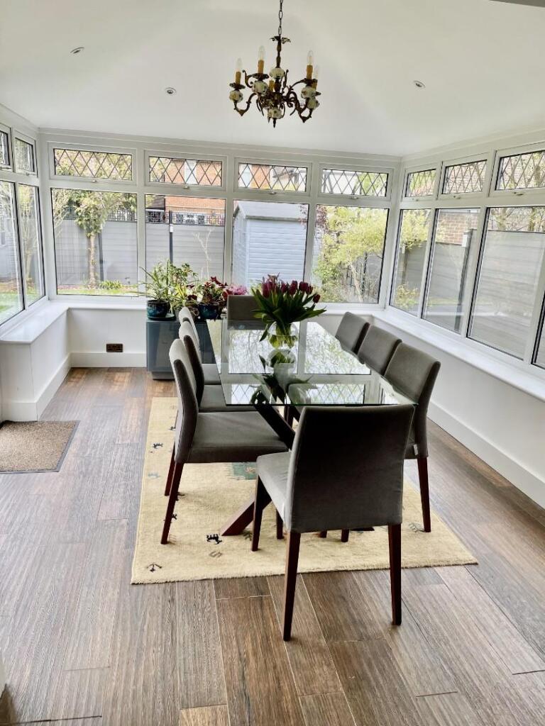 Sun Room/ Dining Room