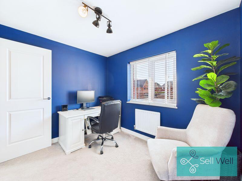 Bedroom/Office