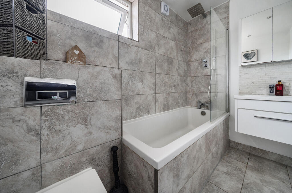 1319217-15-68650a...