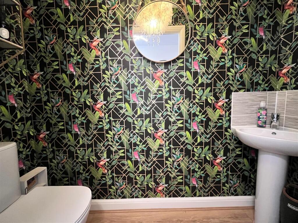 WC.jpg