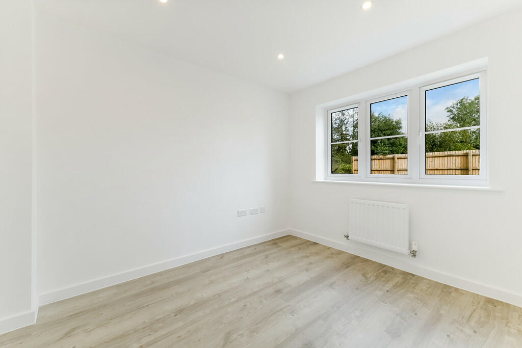 ANNING CLOSE, 5 (...