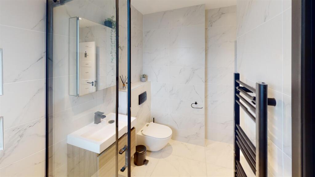 23-Rookery-Road-Show