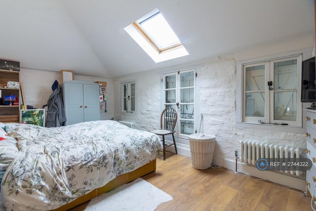Front Bedroom