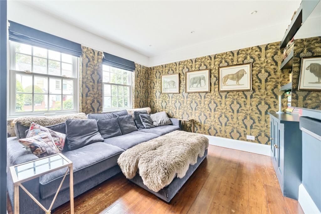 Snug/Tv Room