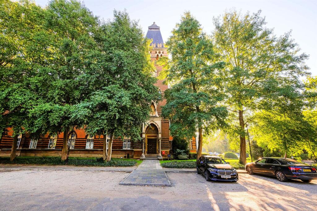 10 Clock Tower-32_web.jpg