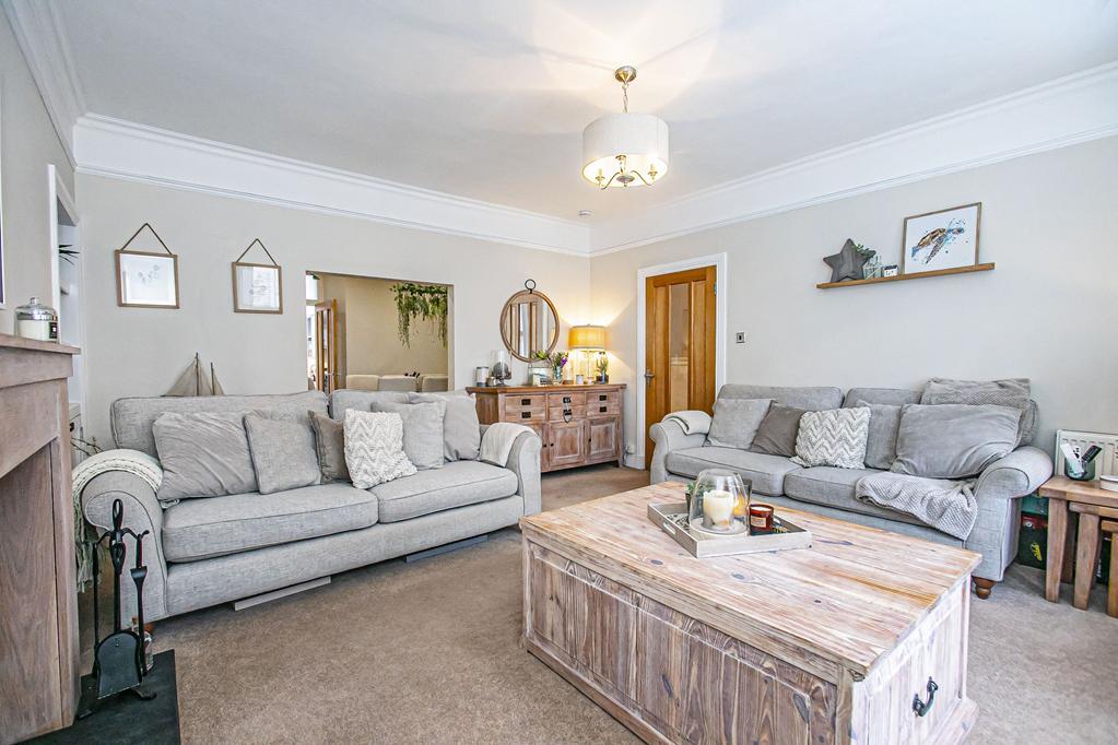 LIVING ROOM AGAIN
