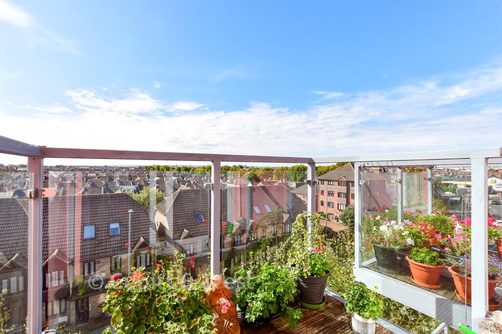 Balcony / Terrace