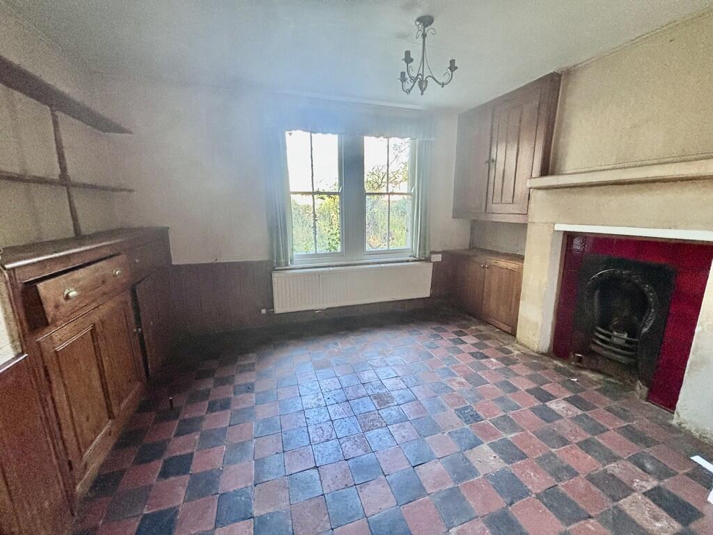 Priory New Road, Priory Street, Corsham