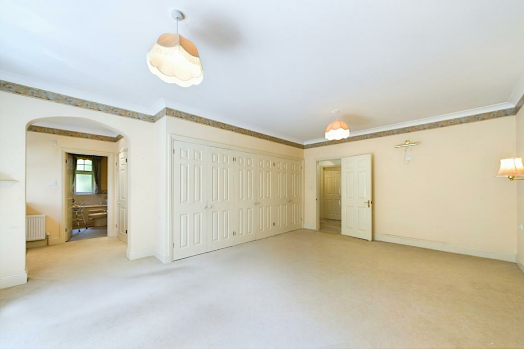 Master Bedroom 2.png