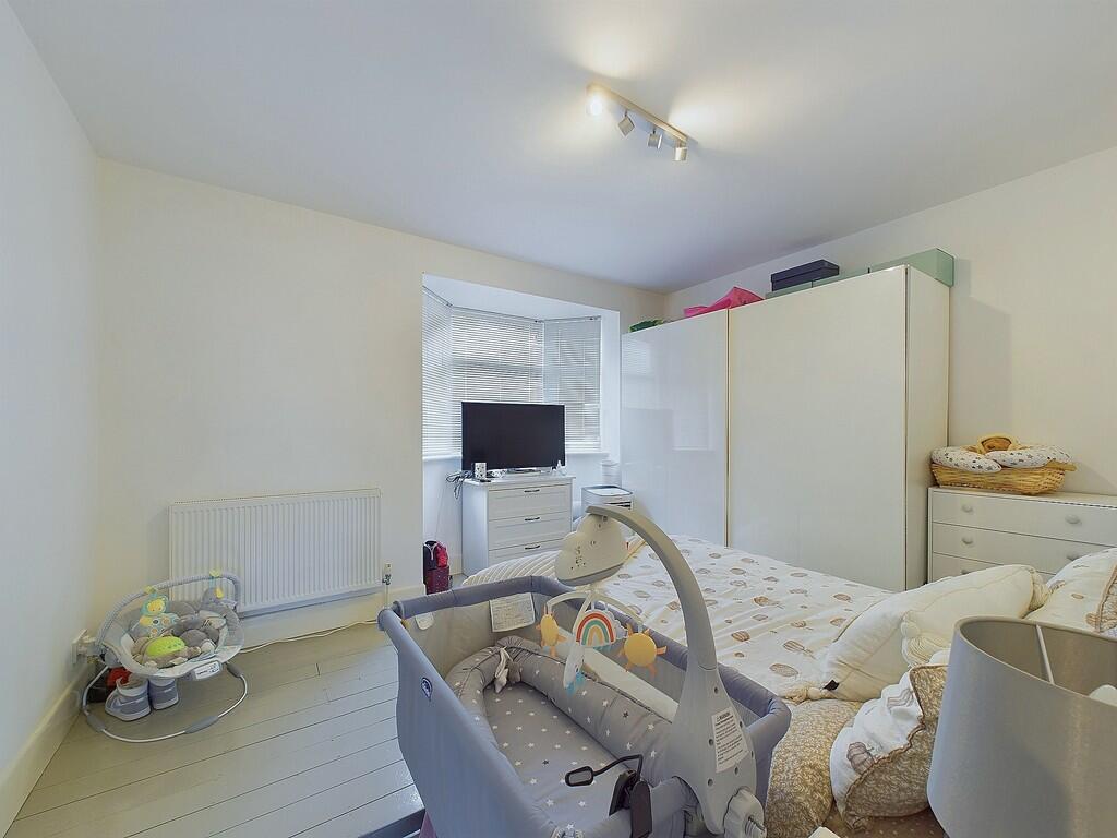 CAM03519G0-PR0133...