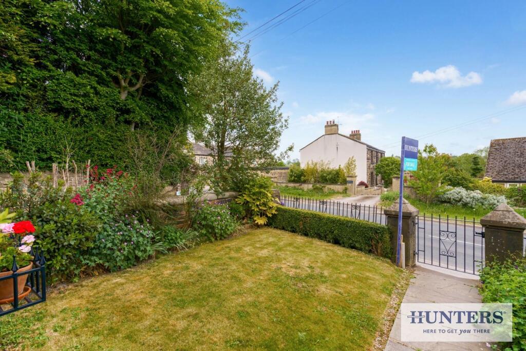 92167_61 Town Street Guiseley (3) - Copy_low.jpg