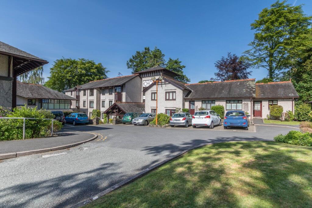 Development Exterior and car park
