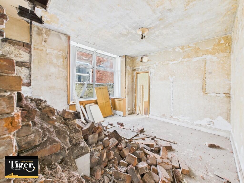 CAM03440G0-PR0297...