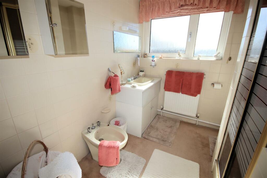 En-suite Shower Room