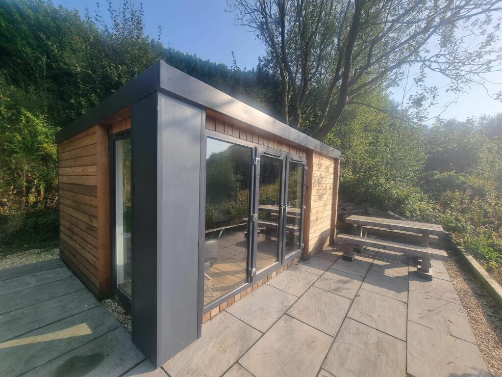 HOME OFFICE / LEISURE POD