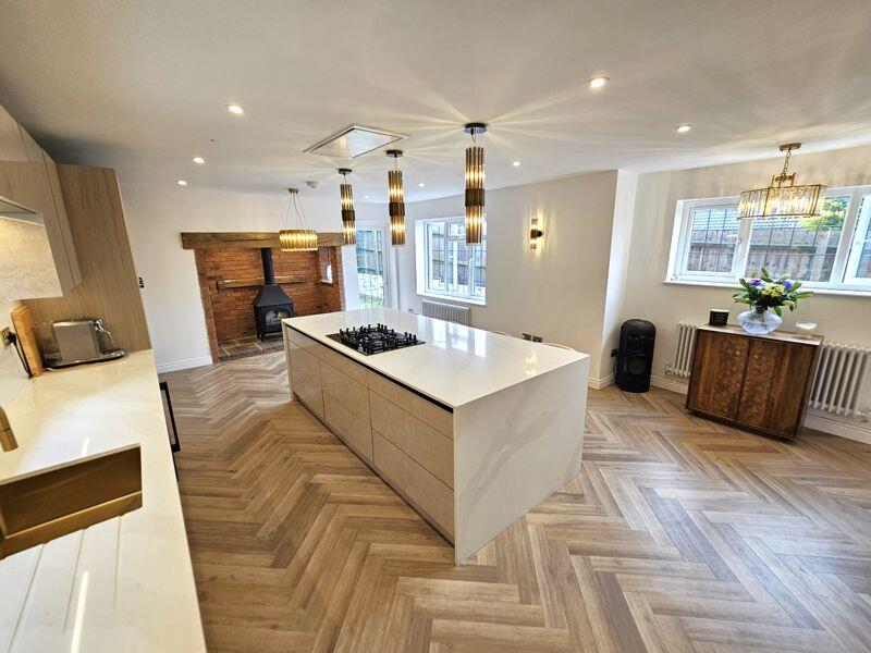Kitchen/Breakfast Room