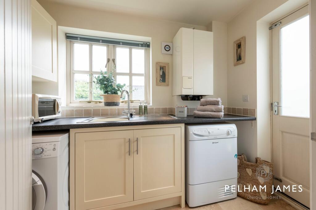 Utility, Corner House, Ketton
