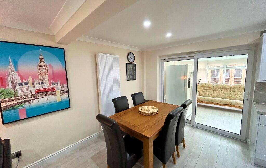 Dinning Room 