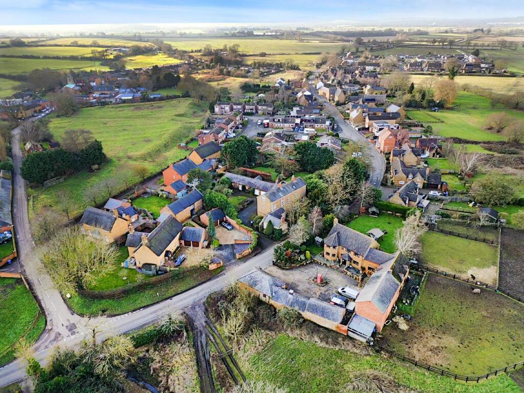 Danesfield, Rothersthorpe