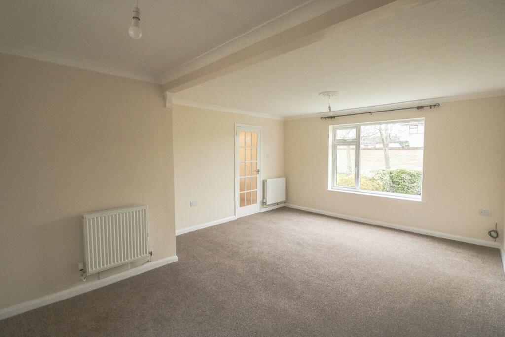 Living dining room