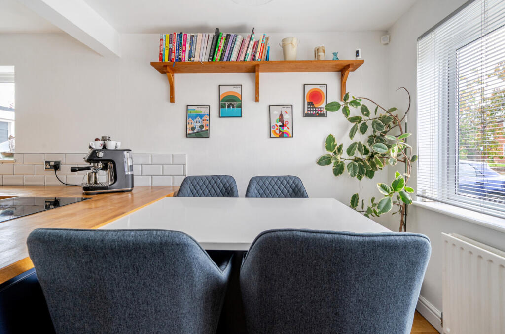 1358888-15-68d685...