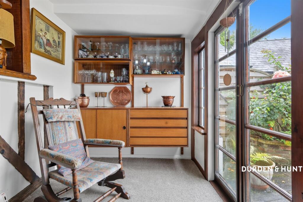 Post Office Cottages