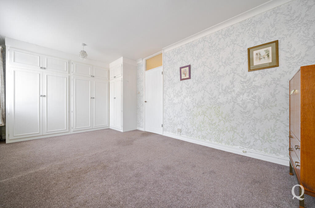 43b8404b-2c71-430...