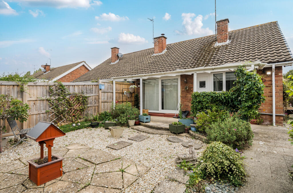 1356308168cbe04b4259a