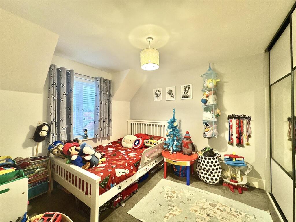 DOUBLE BEDROOM THREE