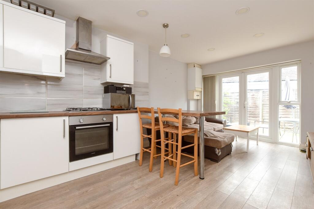 Kitchen Lounge/Diner