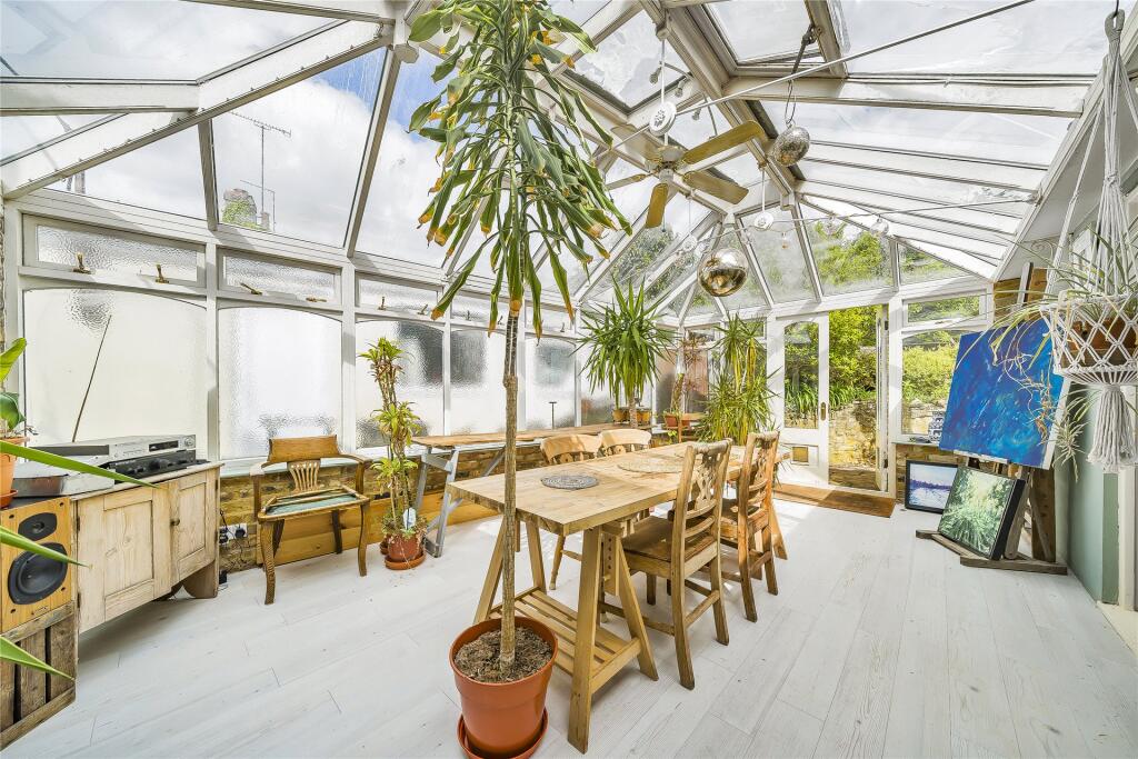 Garden Room