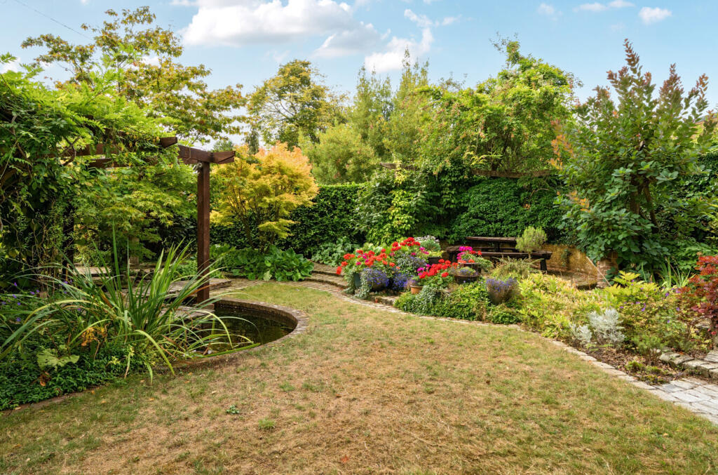 1342426-5-68a59e7...