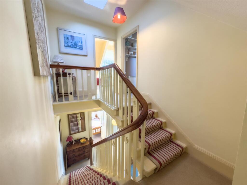 SECOND FLOOR LANDING