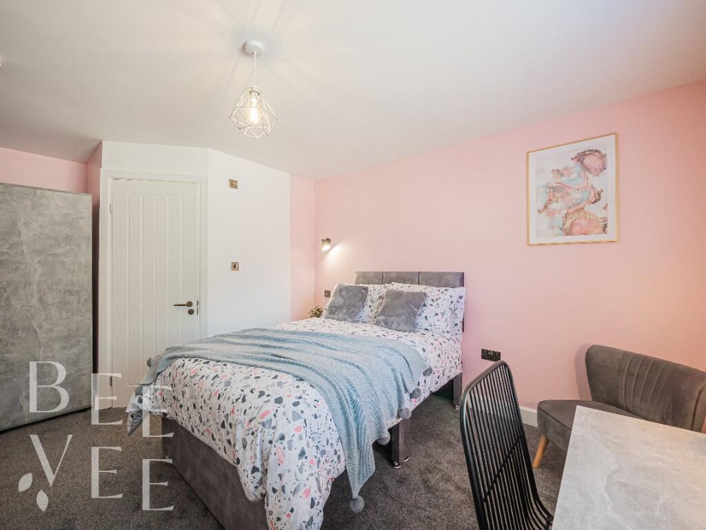 Room 4