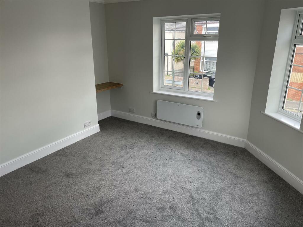 Bedroom.jpg