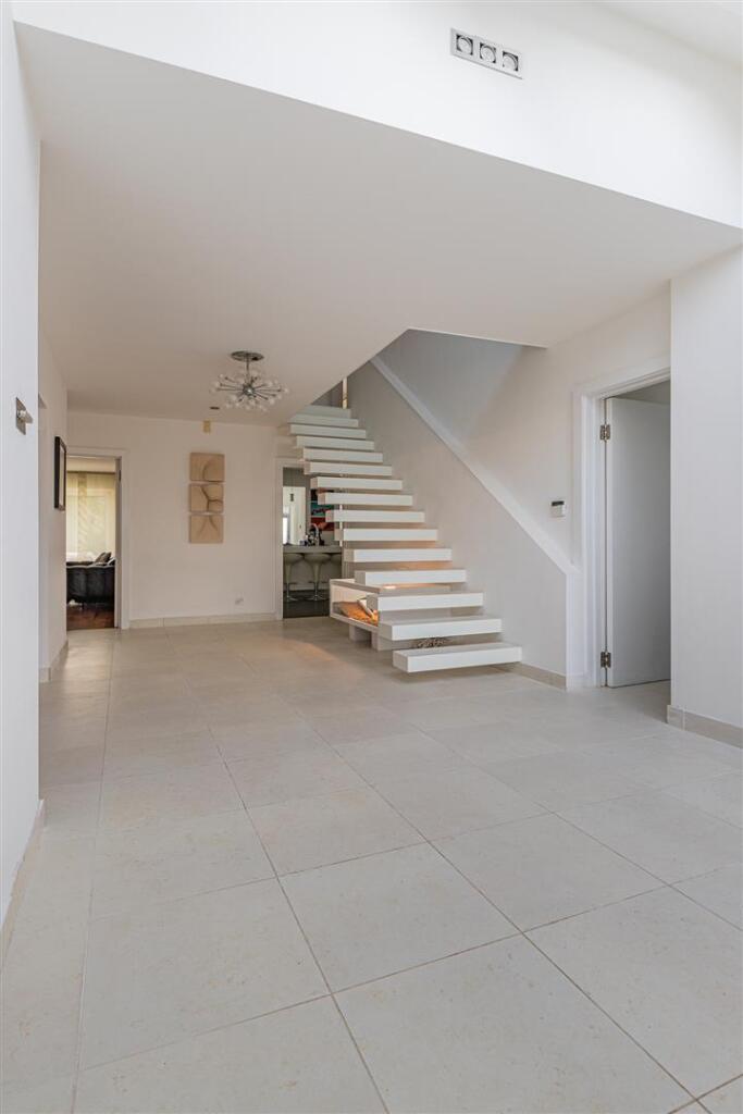 Rhydypenau Road 98a-13.jpg