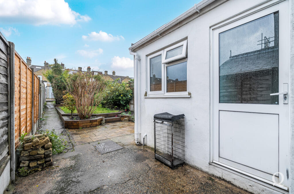 eb3aef21-f5a5-459...