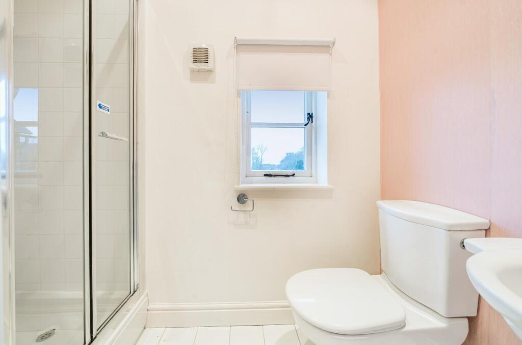 Manor Farm House, Sketchley Old Village (34).jpg