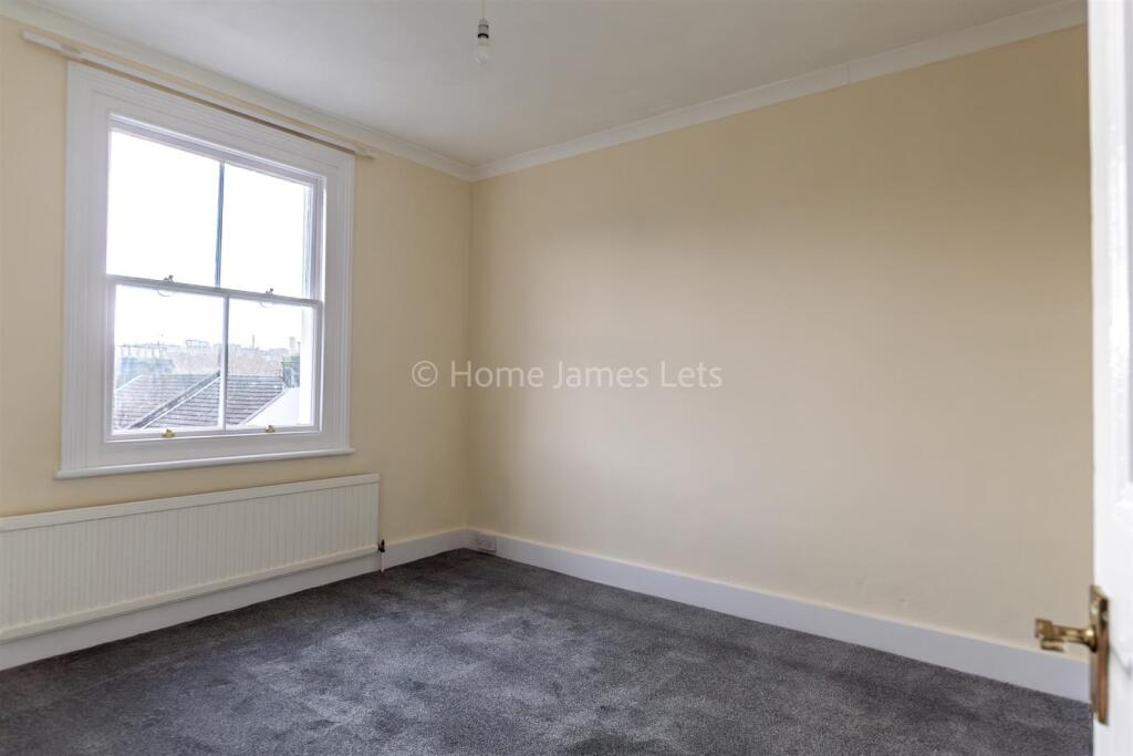 18770763 Bedroom(1).jpg