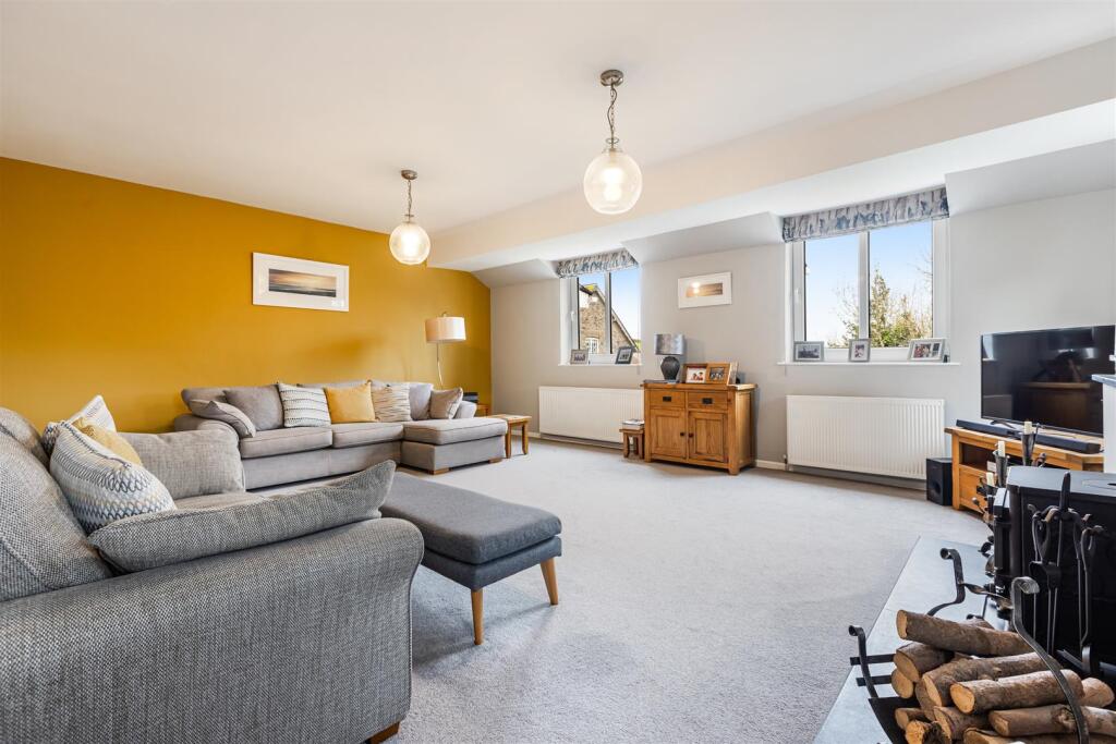 A18 - Greys Ashprington - 240405.jpg