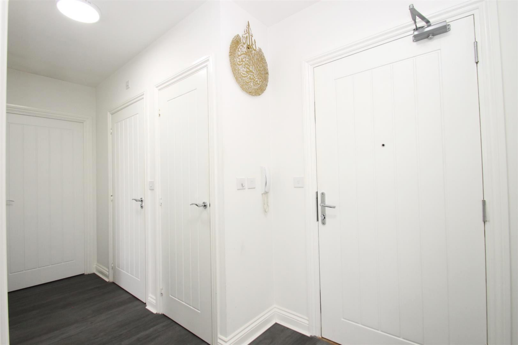 hallway.png