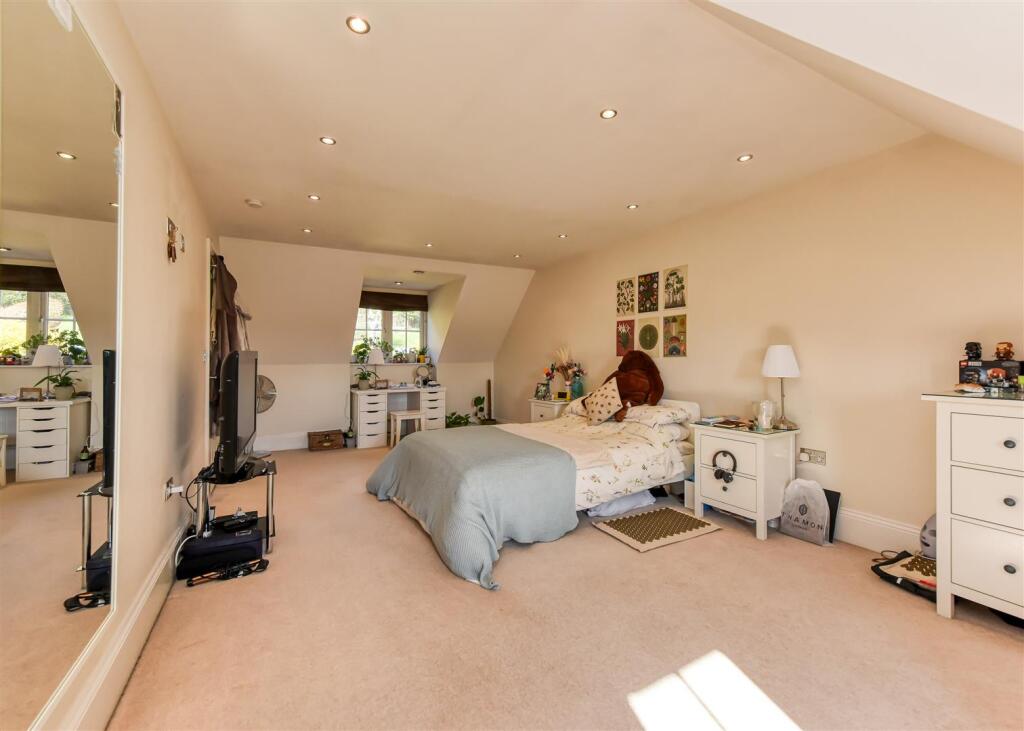 Fox Hill Billy Buns Lane-Bedroom 4.jpg