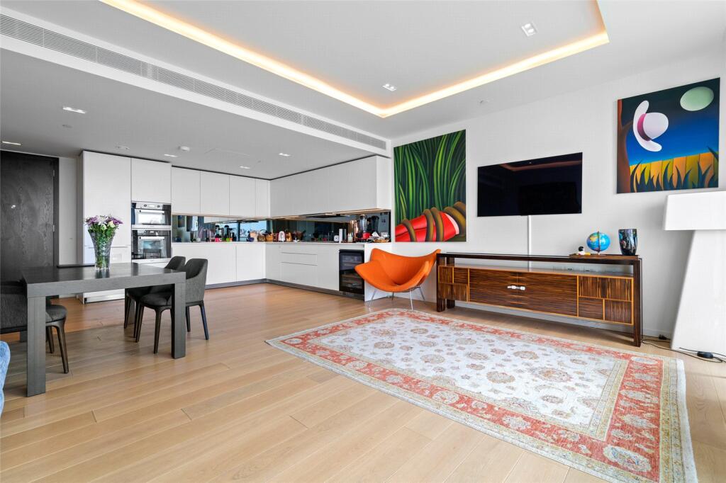 Reception/Kitchen