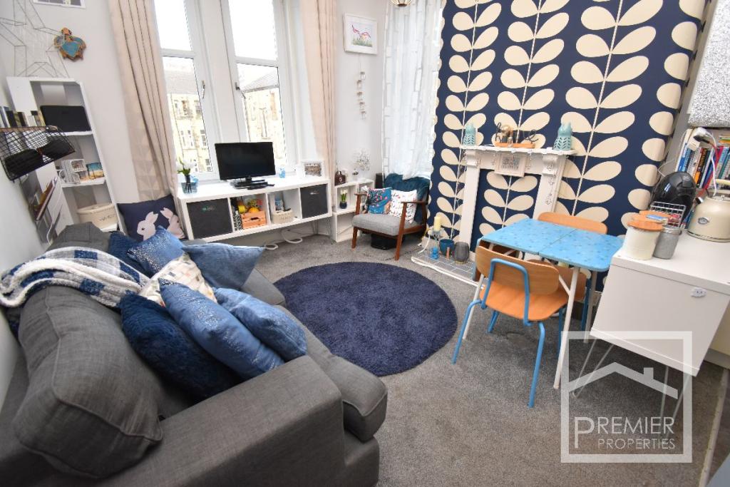 Lounge/Kitchen