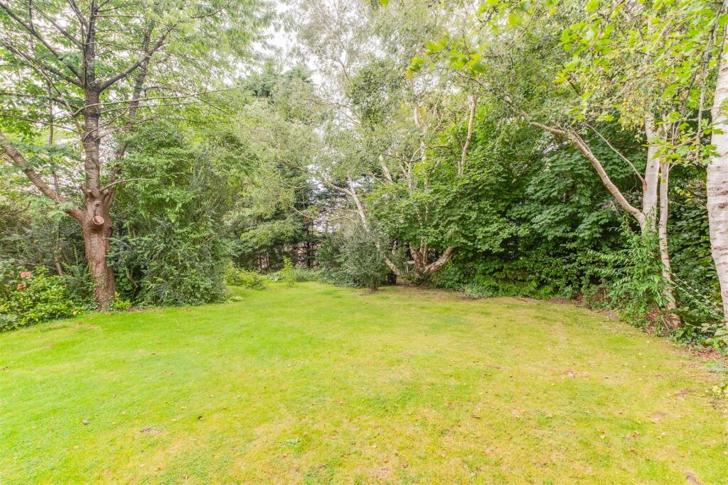 Constables - The Hawthorns-6.jpg